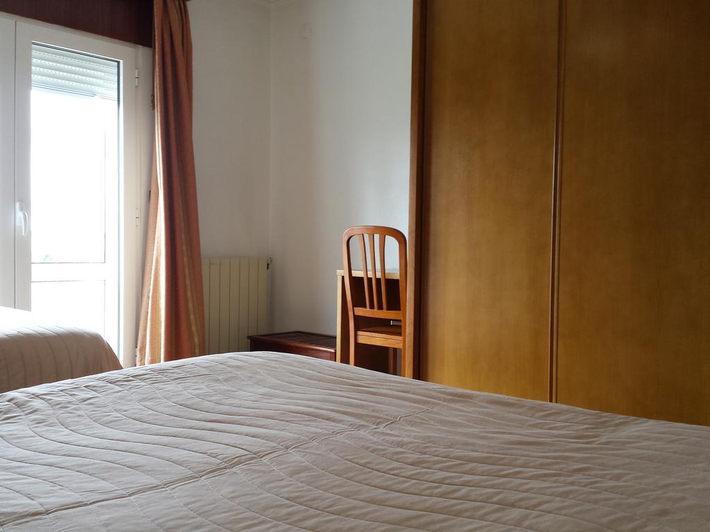 Pensao Vista Bela Hotel Миранда до Дуро Екстериор снимка