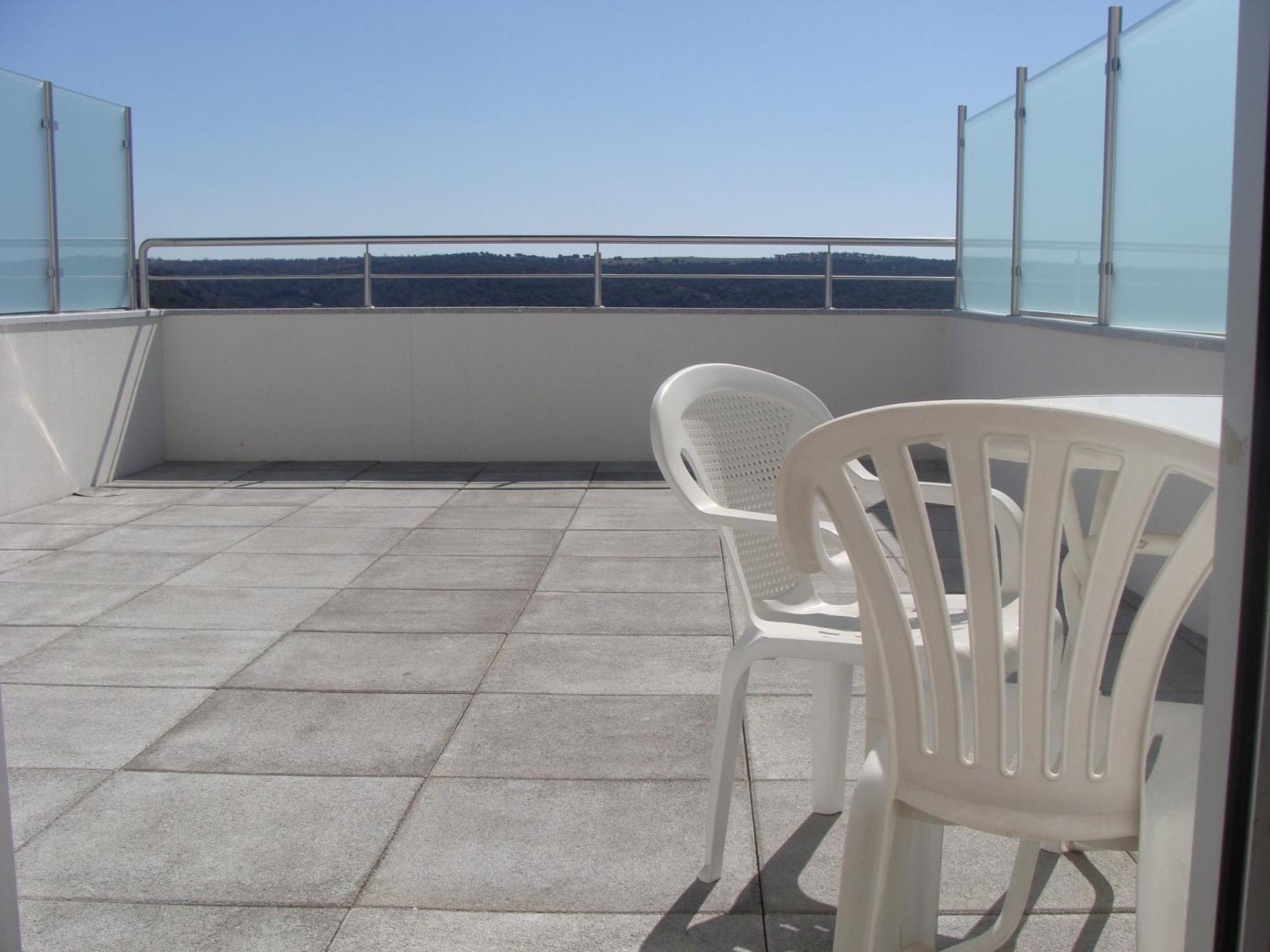 Pensao Vista Bela Hotel Миранда до Дуро Екстериор снимка